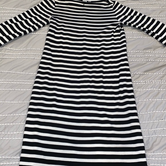 Woman’s nice dress - Picture 4 of 6